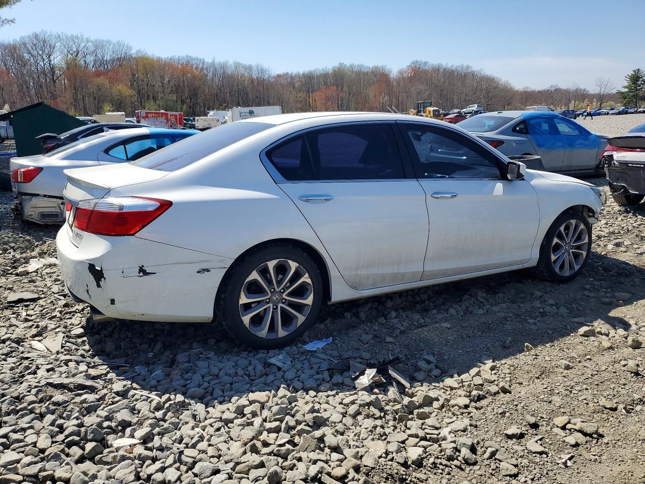 2015 HONDA ACCORD
