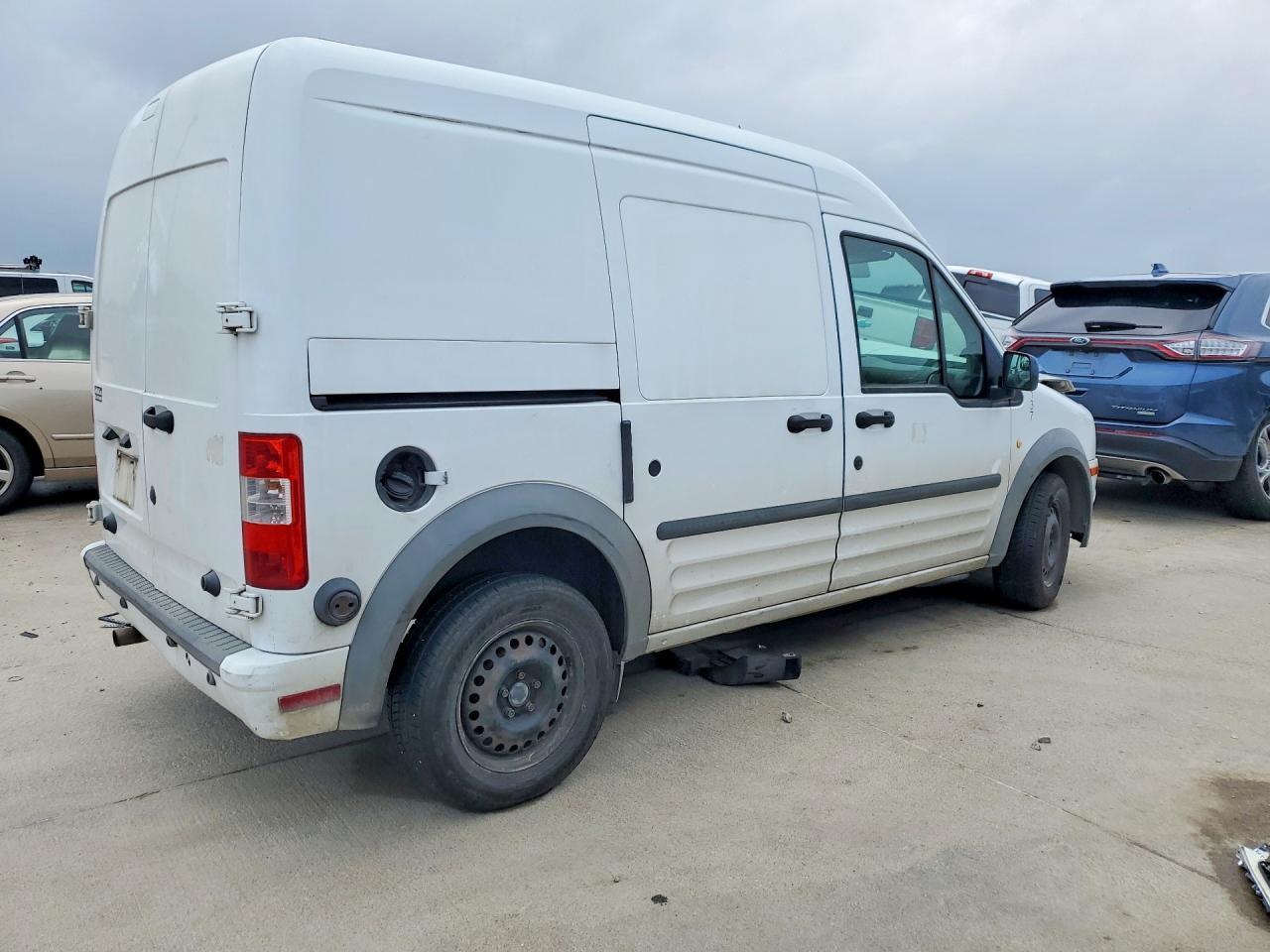 2013 FORD TRANSIT CONNECT
