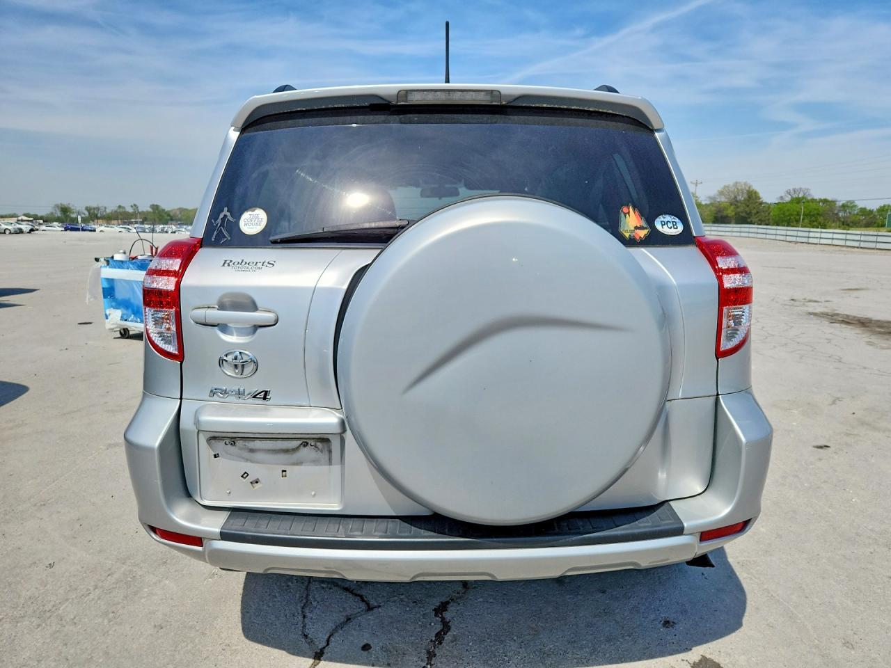 2011 TOYOTA RAV4