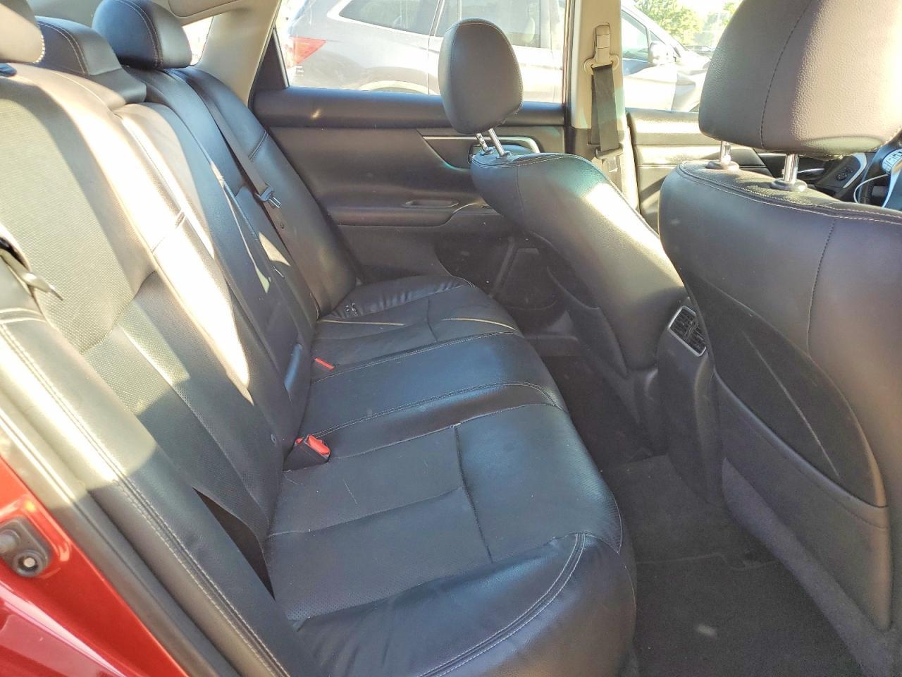 2016 NISSAN ALTIMA