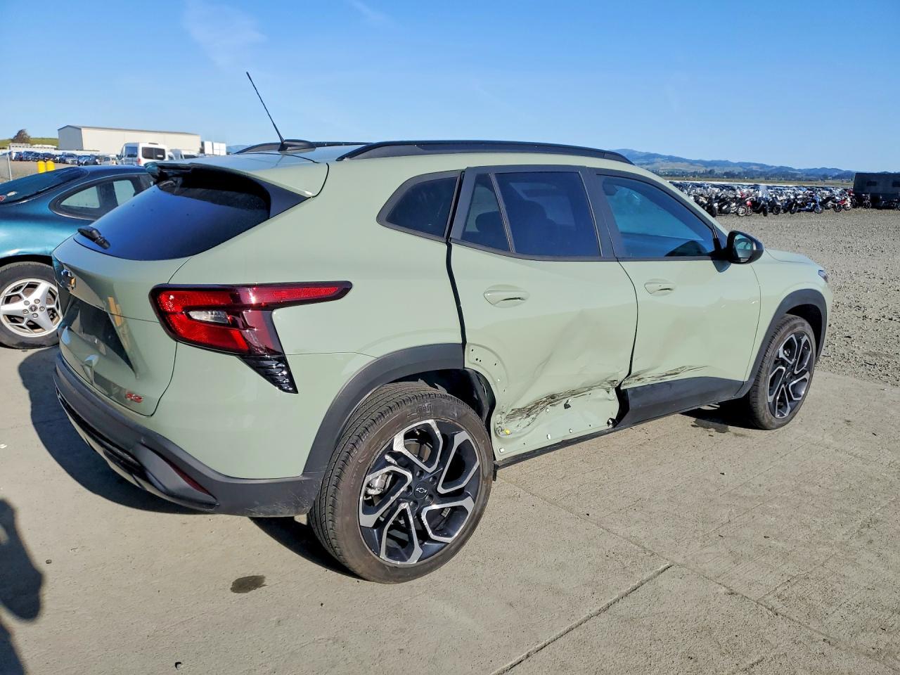 2024 CHEVROLET TRAX