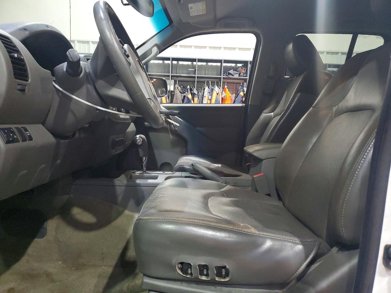 2016 NISSAN Frontier