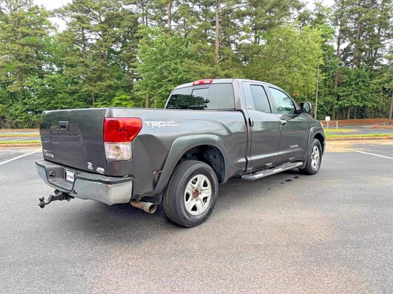 2011 TOYOTA TUNDRA