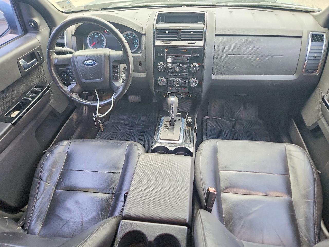 2010 FORD ESCAPE