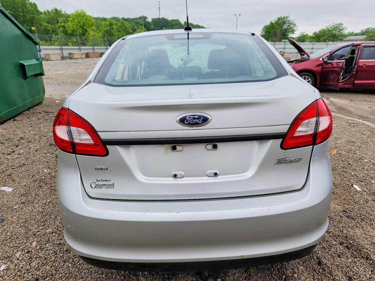 2012 FORD Fiesta