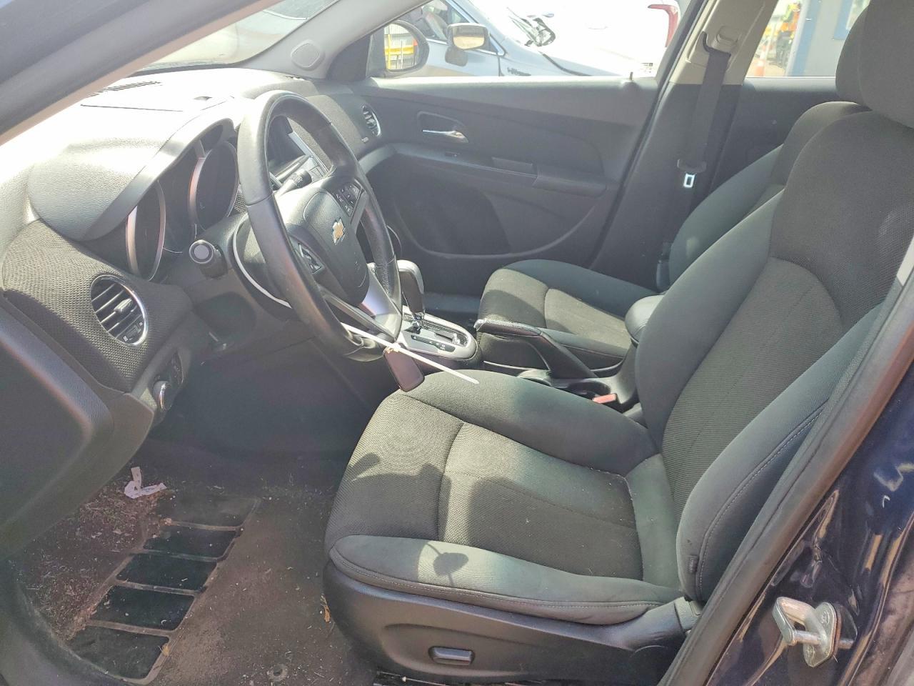2011 CHEVROLET CRUZE