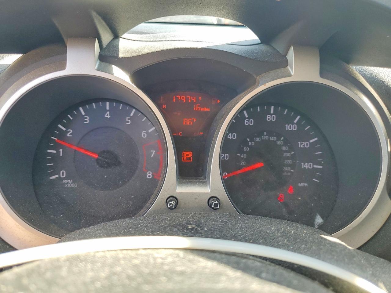 2012 NISSAN Juke