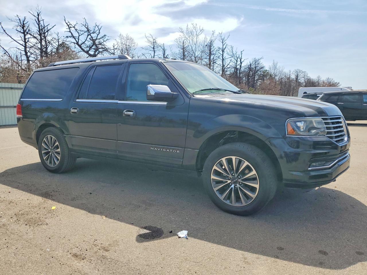 2017 LINCOLN Navigator