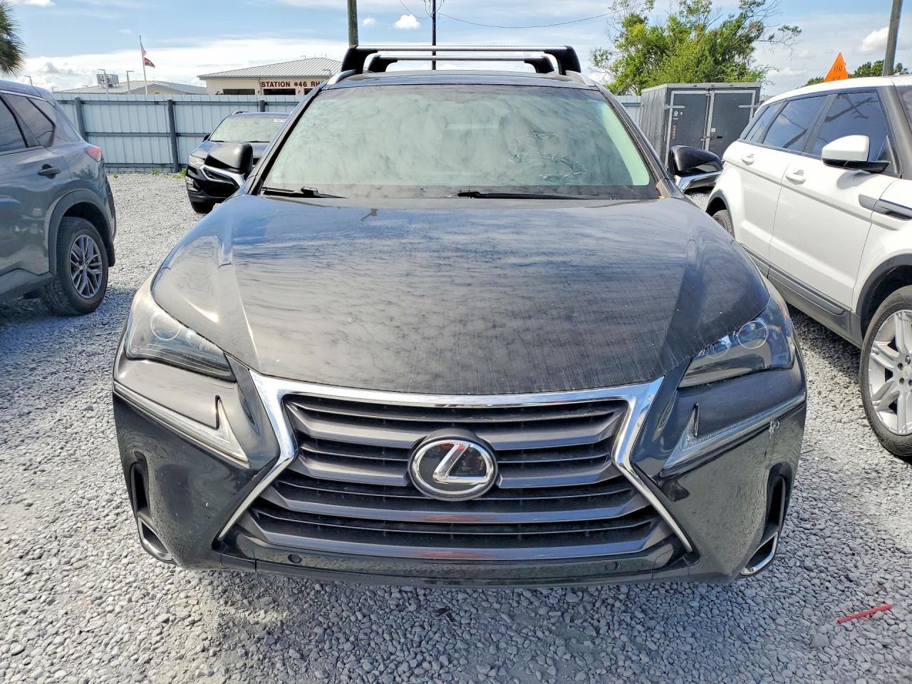 2015 LEXUS NX 200T
