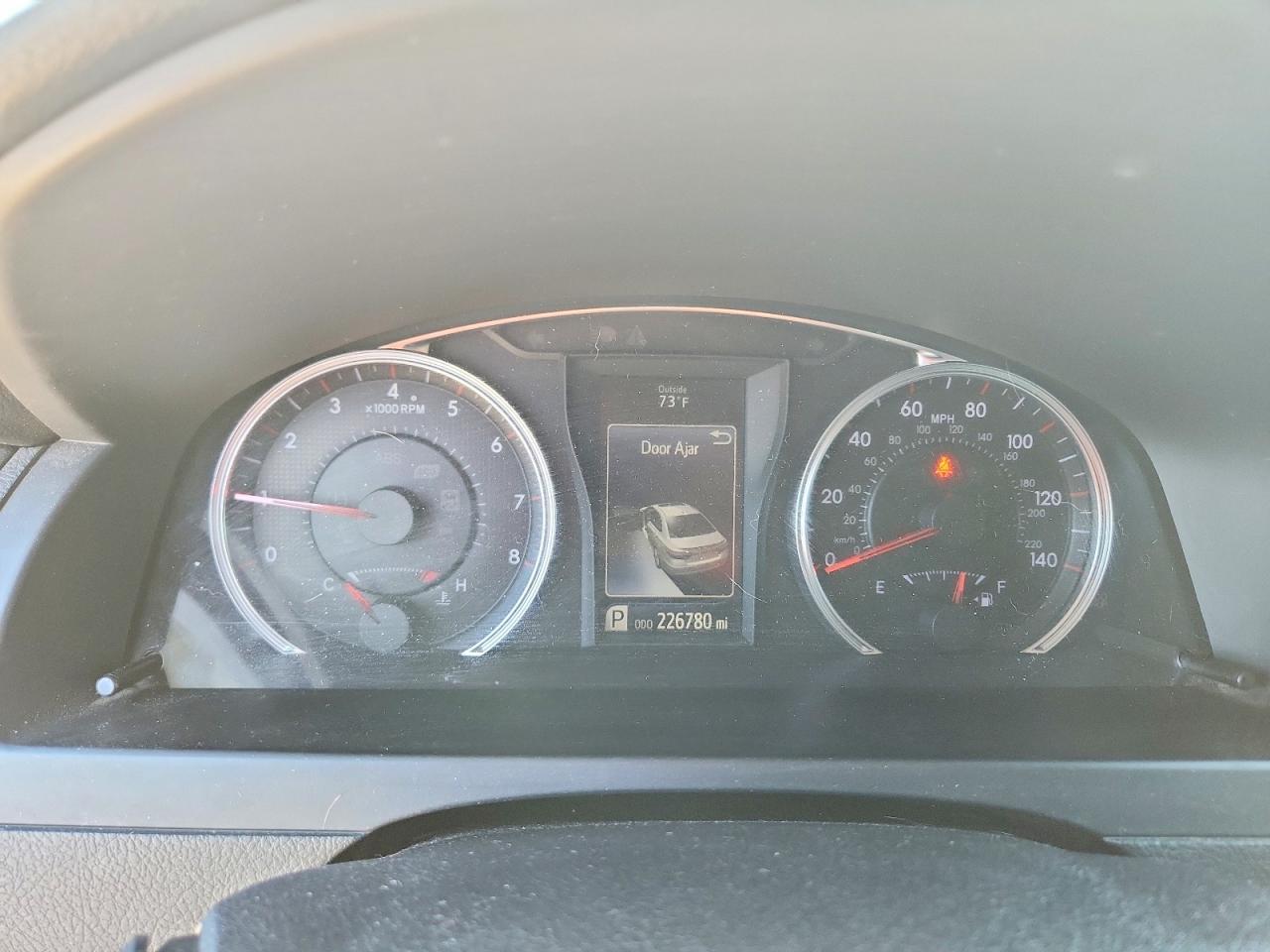2015 TOYOTA CAMRY