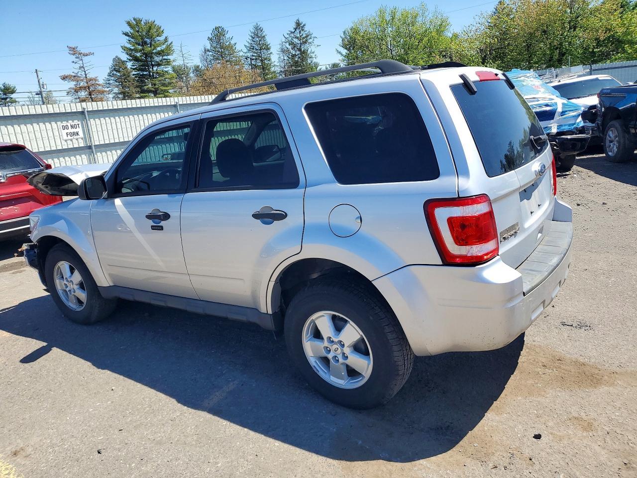 2010 FORD ESCAPE