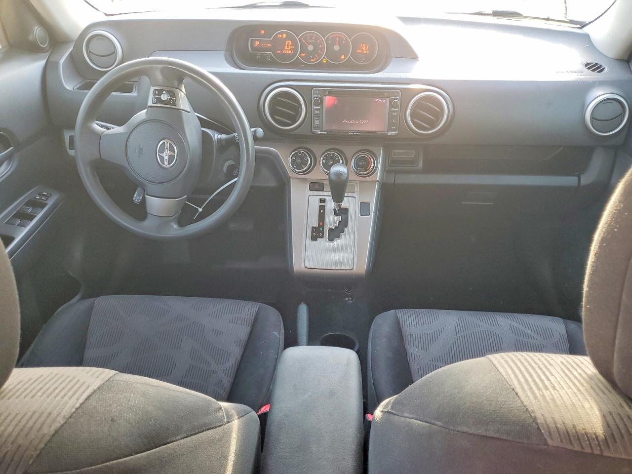 2013 SCION xB