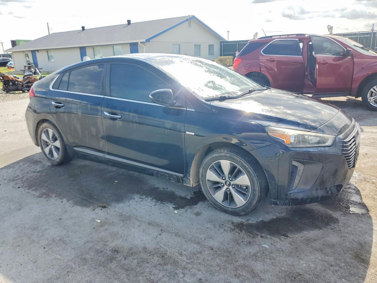2018 HYUNDAI Ioniq