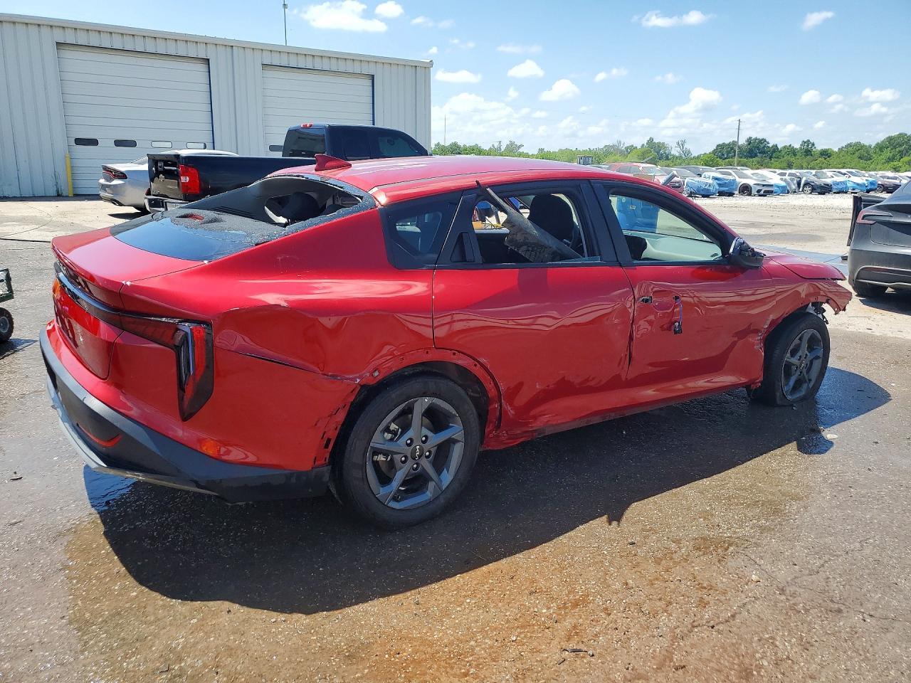 2025 KIA K4