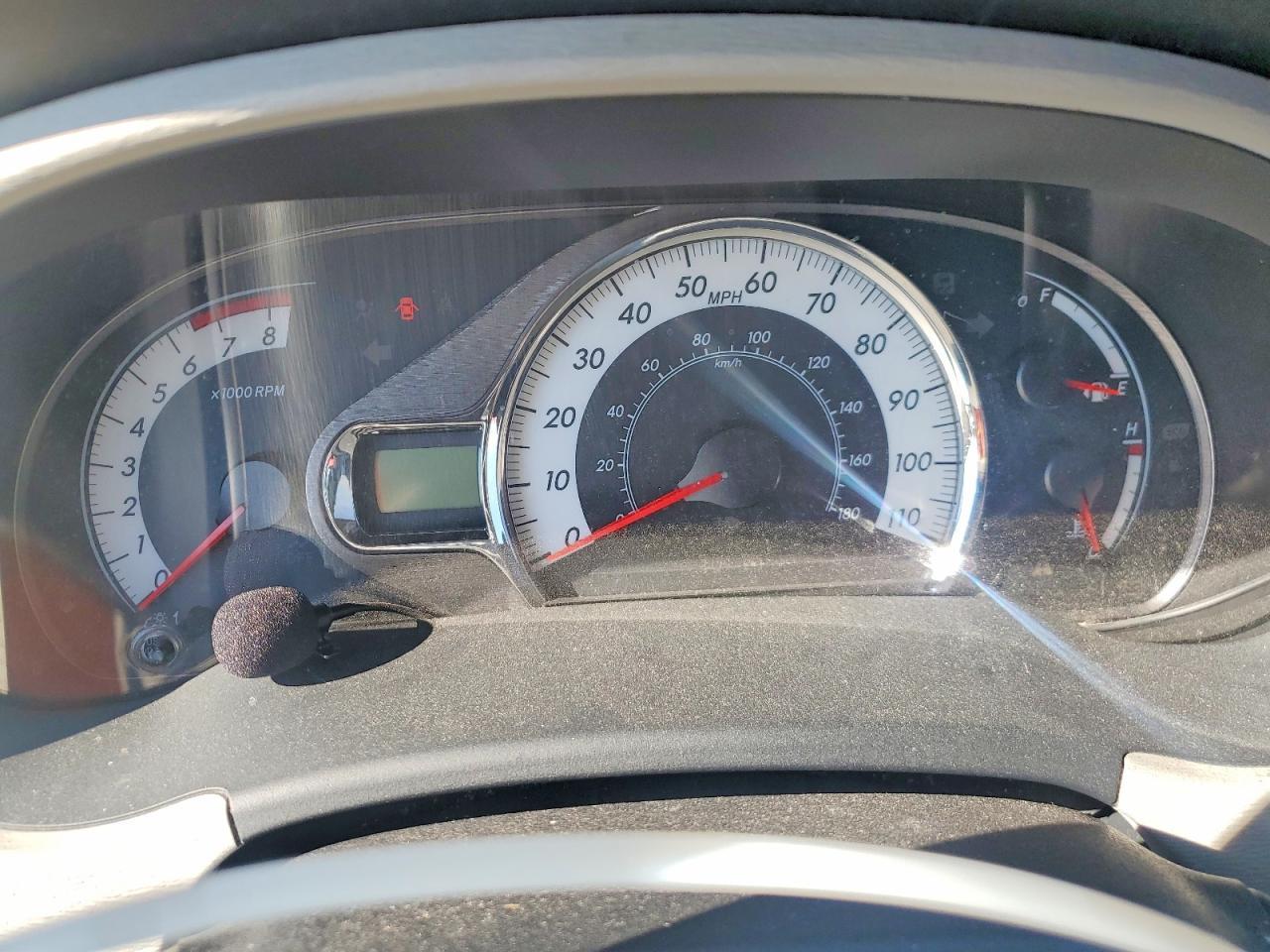 2011 TOYOTA SIENNA
