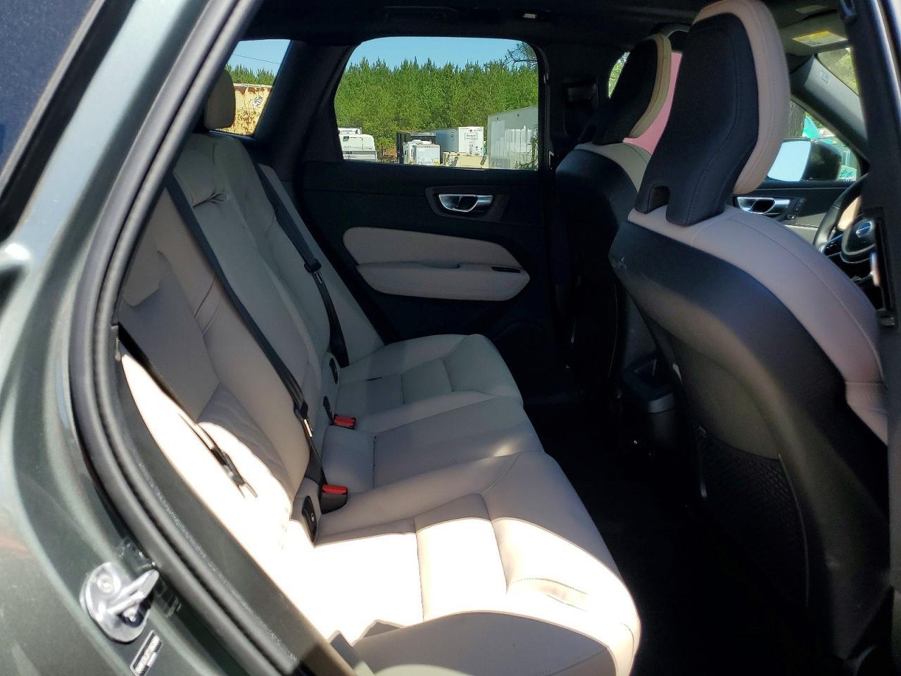 2026 VOLVO XC60