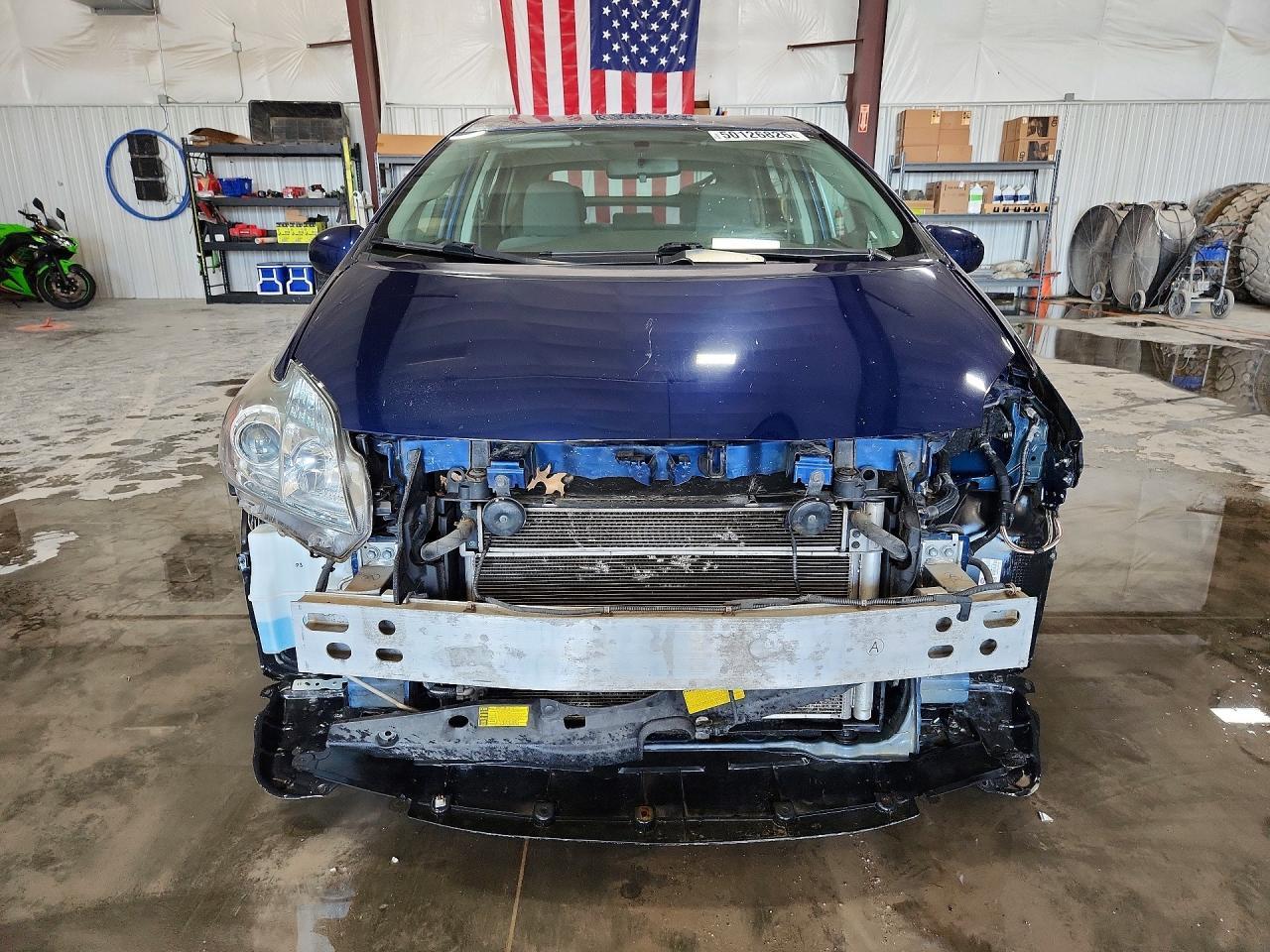 2011 TOYOTA PRIUS