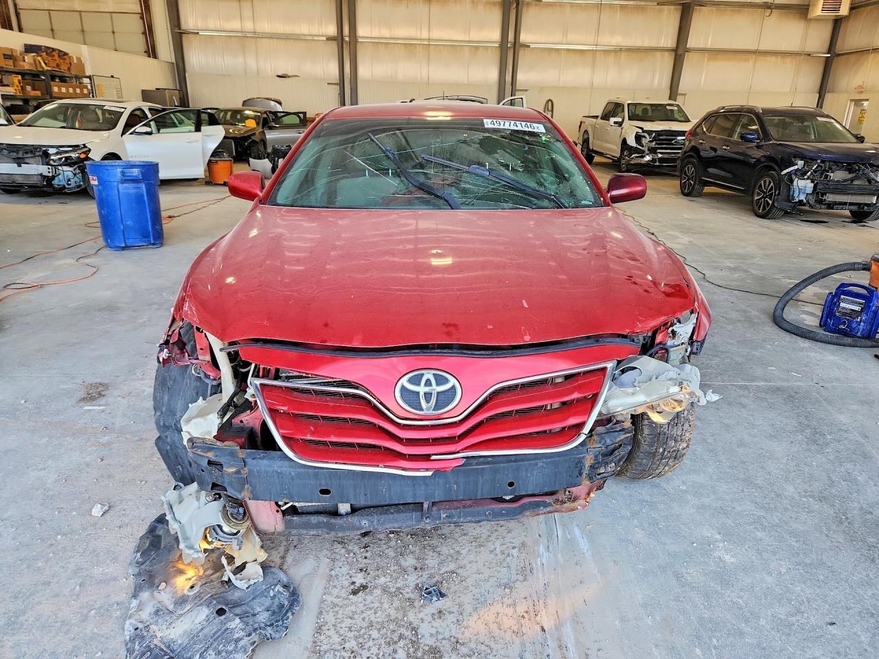 2011 TOYOTA CAMRY