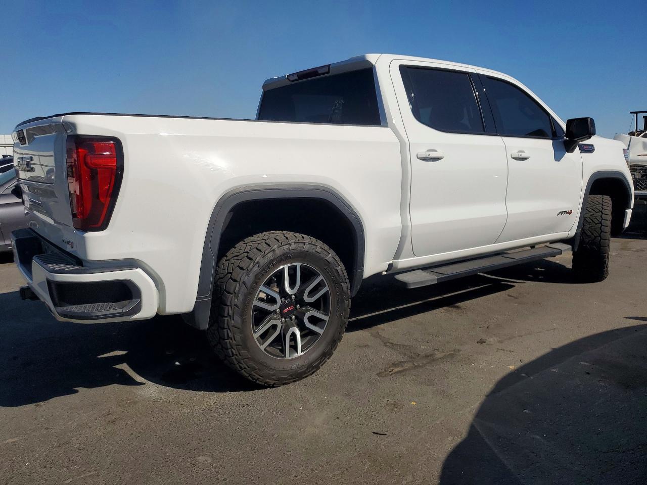 2021 GMC Sierra