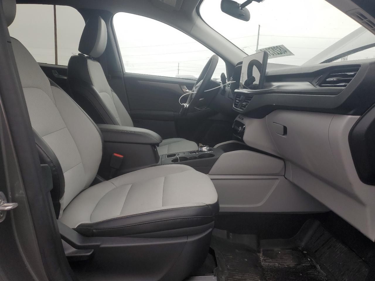 2026 FORD Escape Hybrid