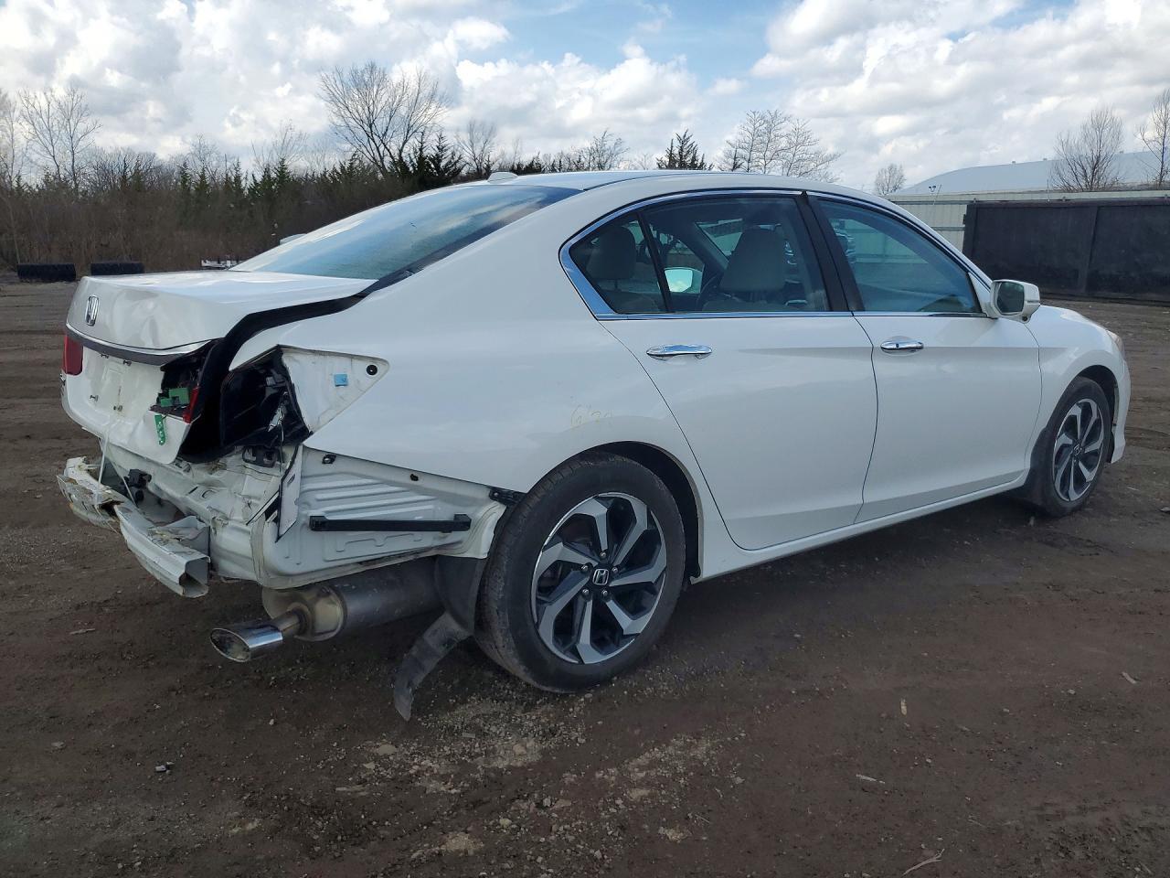2016 HONDA ACCORD