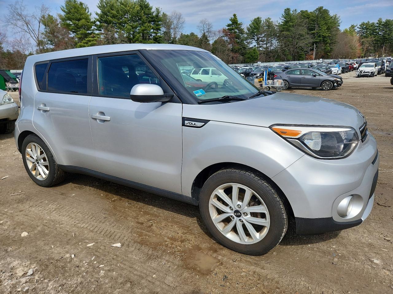 2017 KIA SOUL