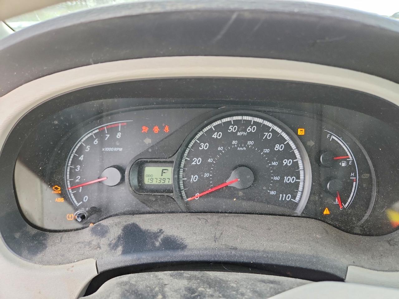2011 TOYOTA SIENNA