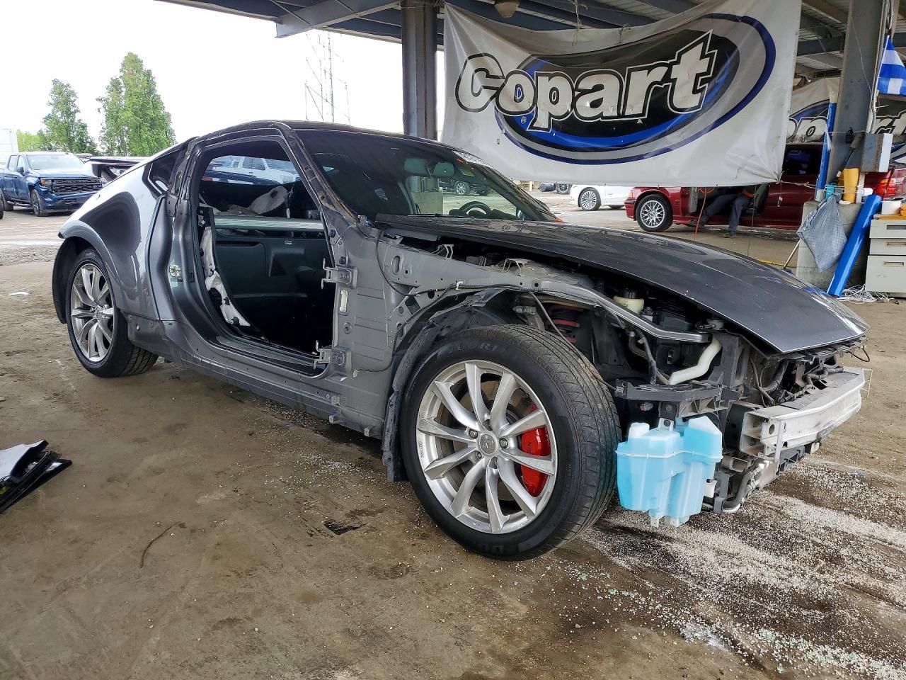 2013 NISSAN 370Z