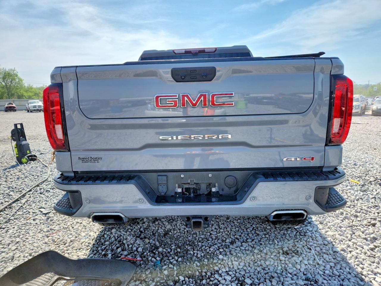 2024 GMC Sierra