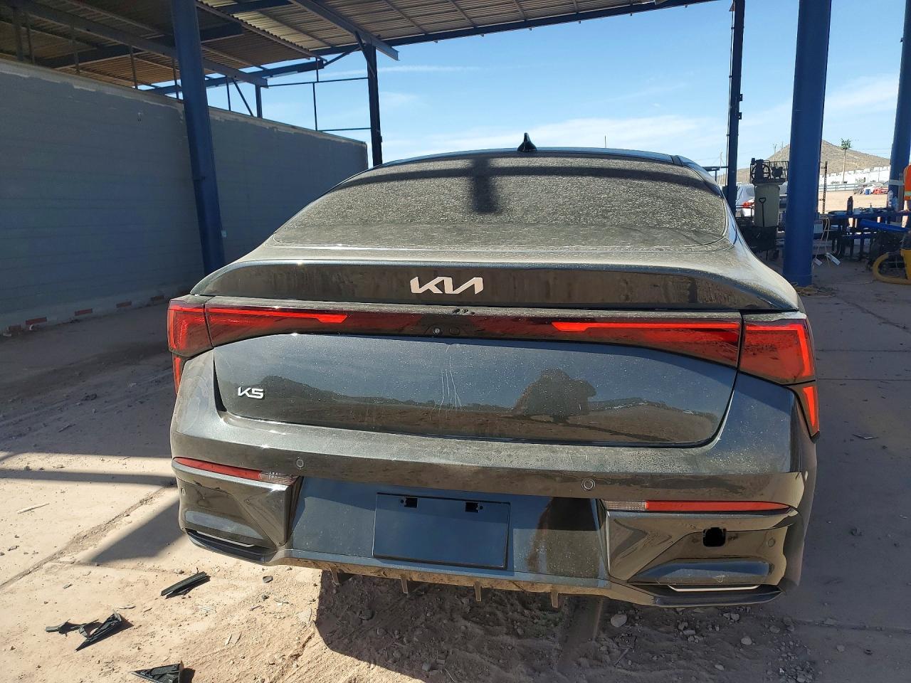 2025 KIA K5