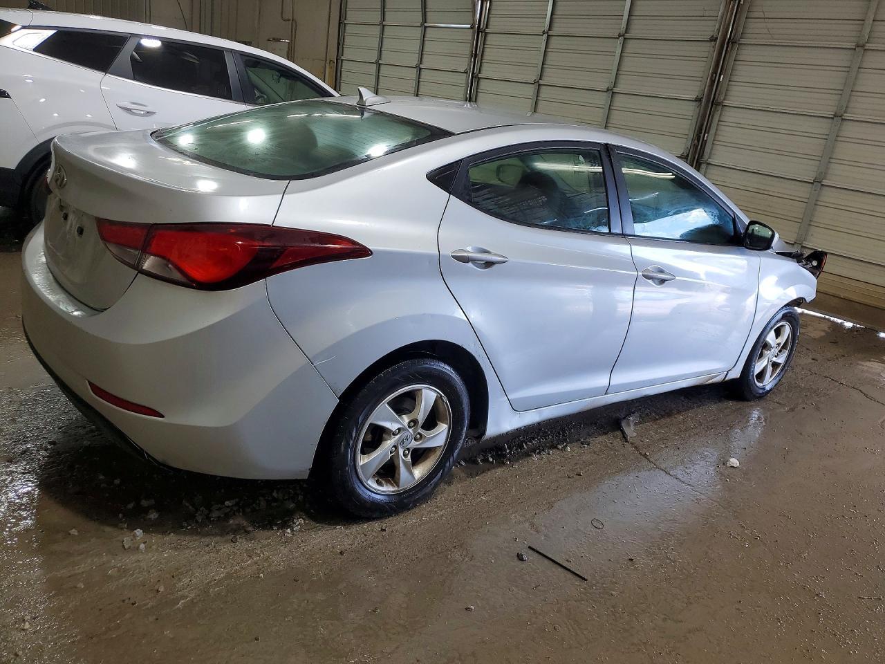 2014 HYUNDAI ELANTRA
