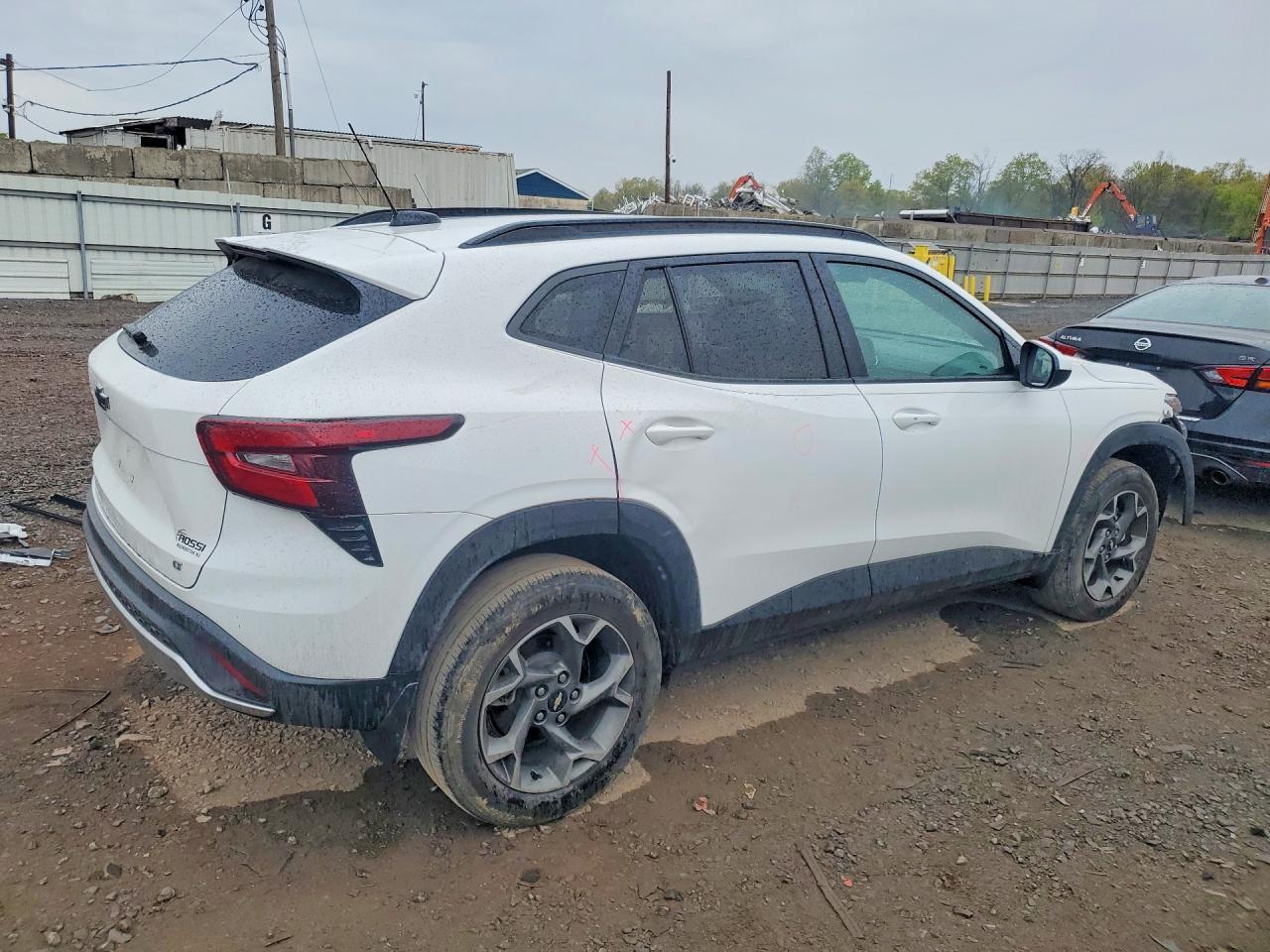 2025 CHEVROLET TRAX