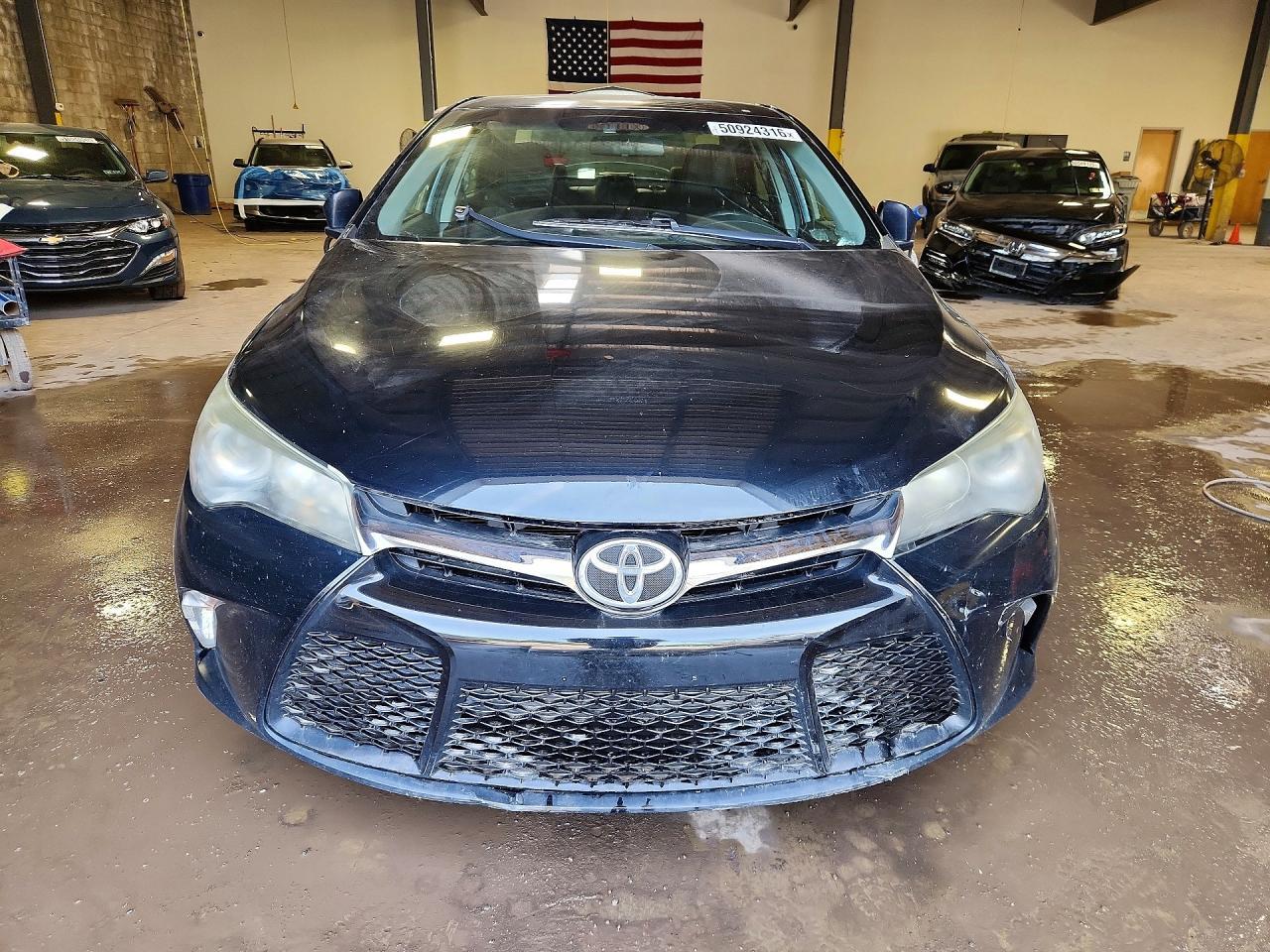 2017 TOYOTA CAMRY
