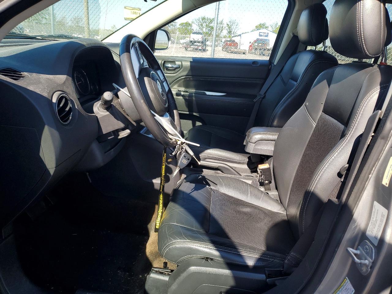 2015 JEEP Compass