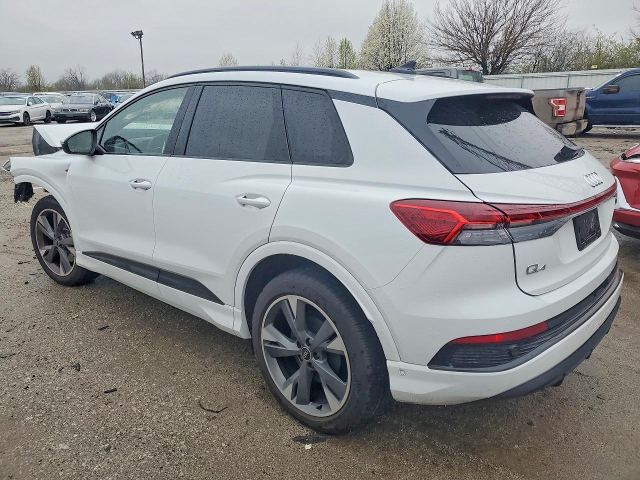 2024 AUDI Q4 e-tron
