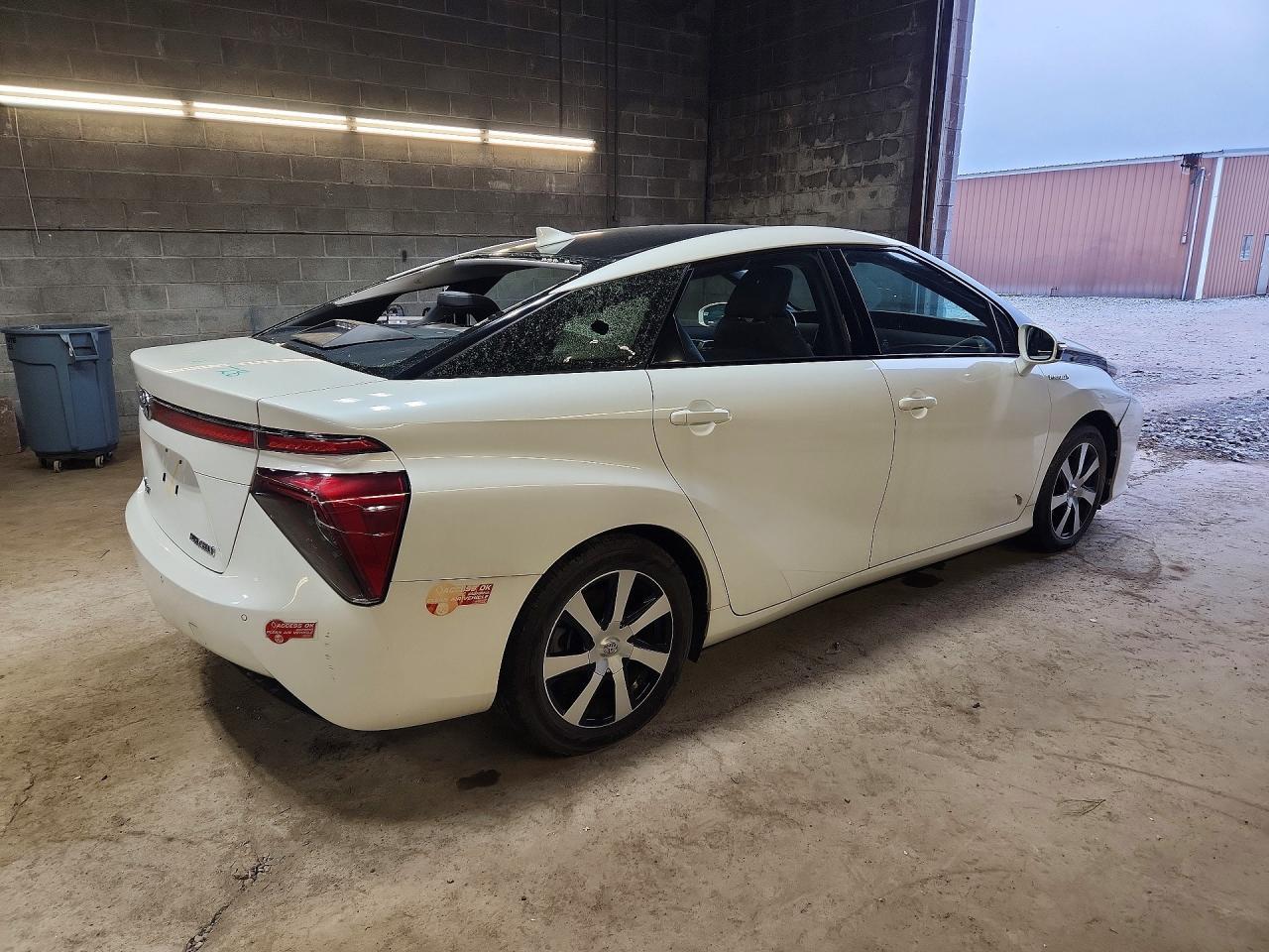 2017 TOYOTA Mirai