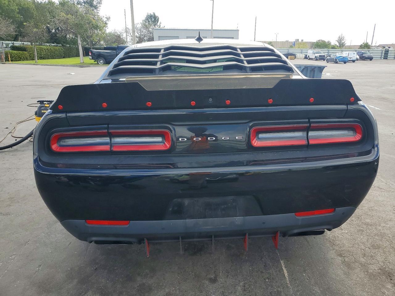 2018 DODGE Challenger