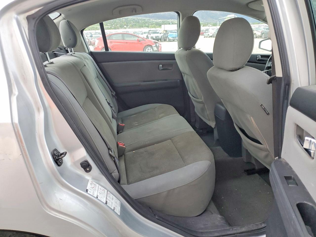 2010 NISSAN SENTRA
