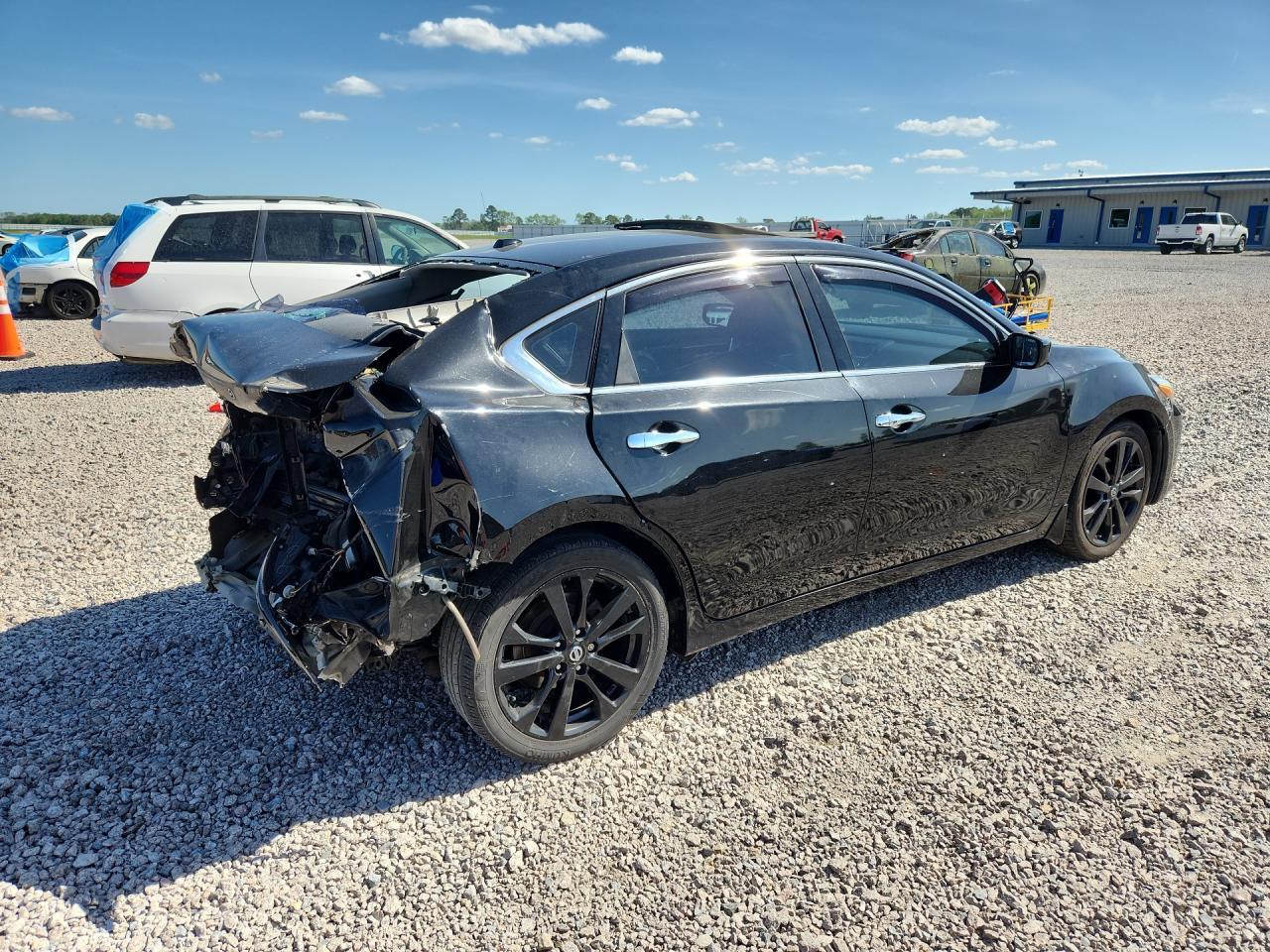 2018 NISSAN ALTIMA