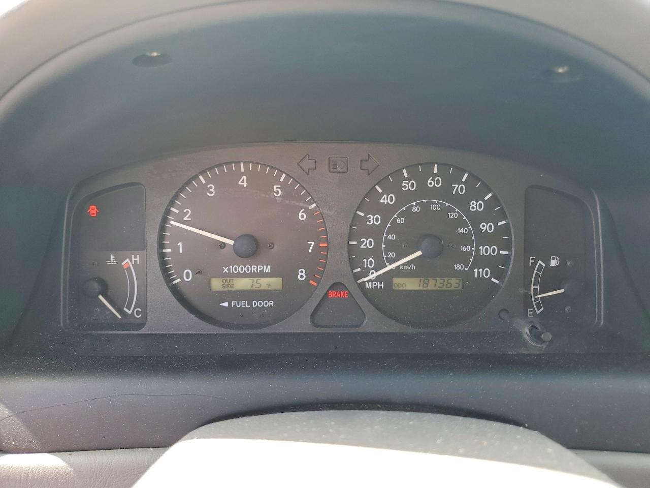 2001 TOYOTA COROLLA