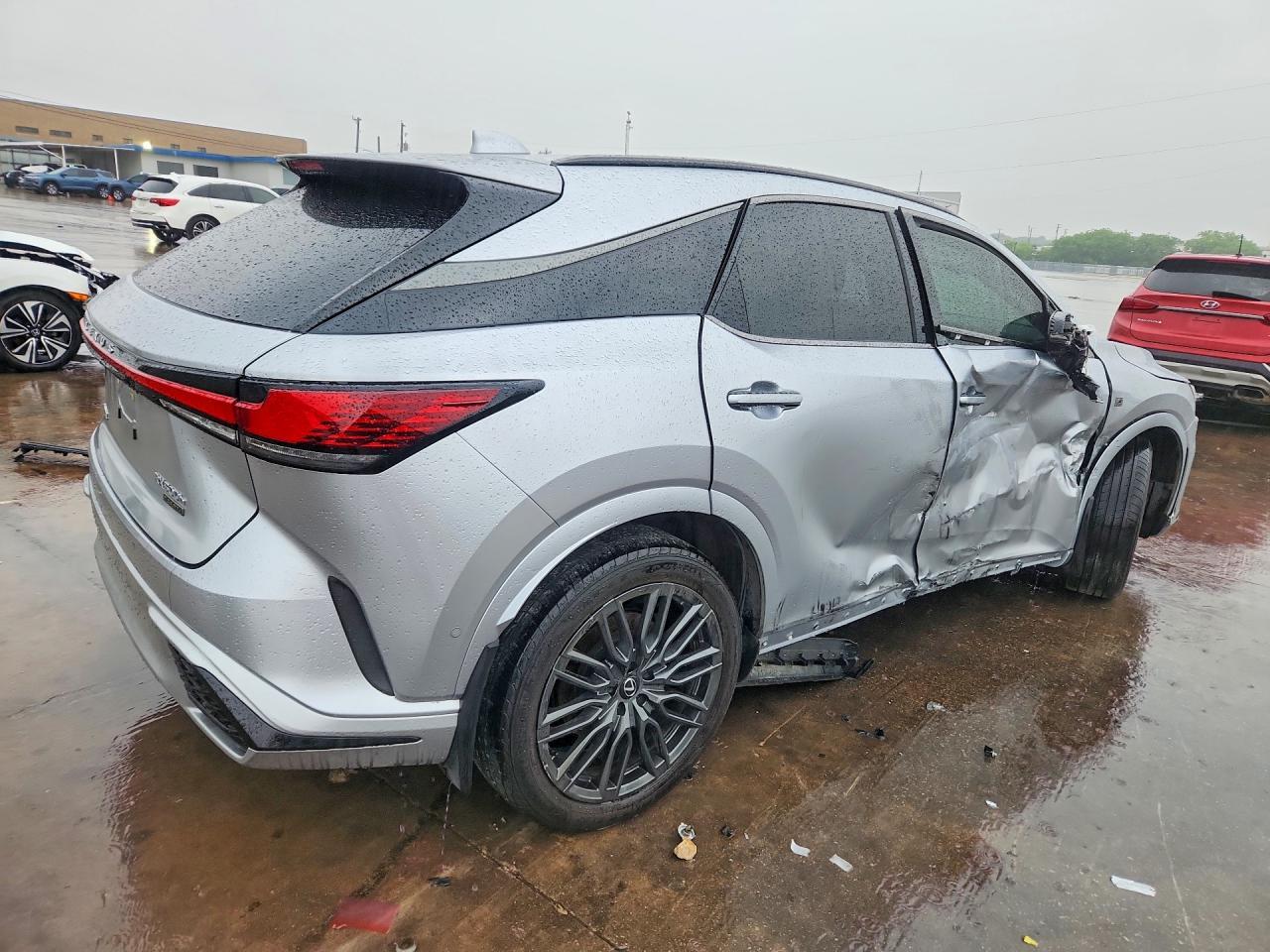 2023 LEXUS RX 500H