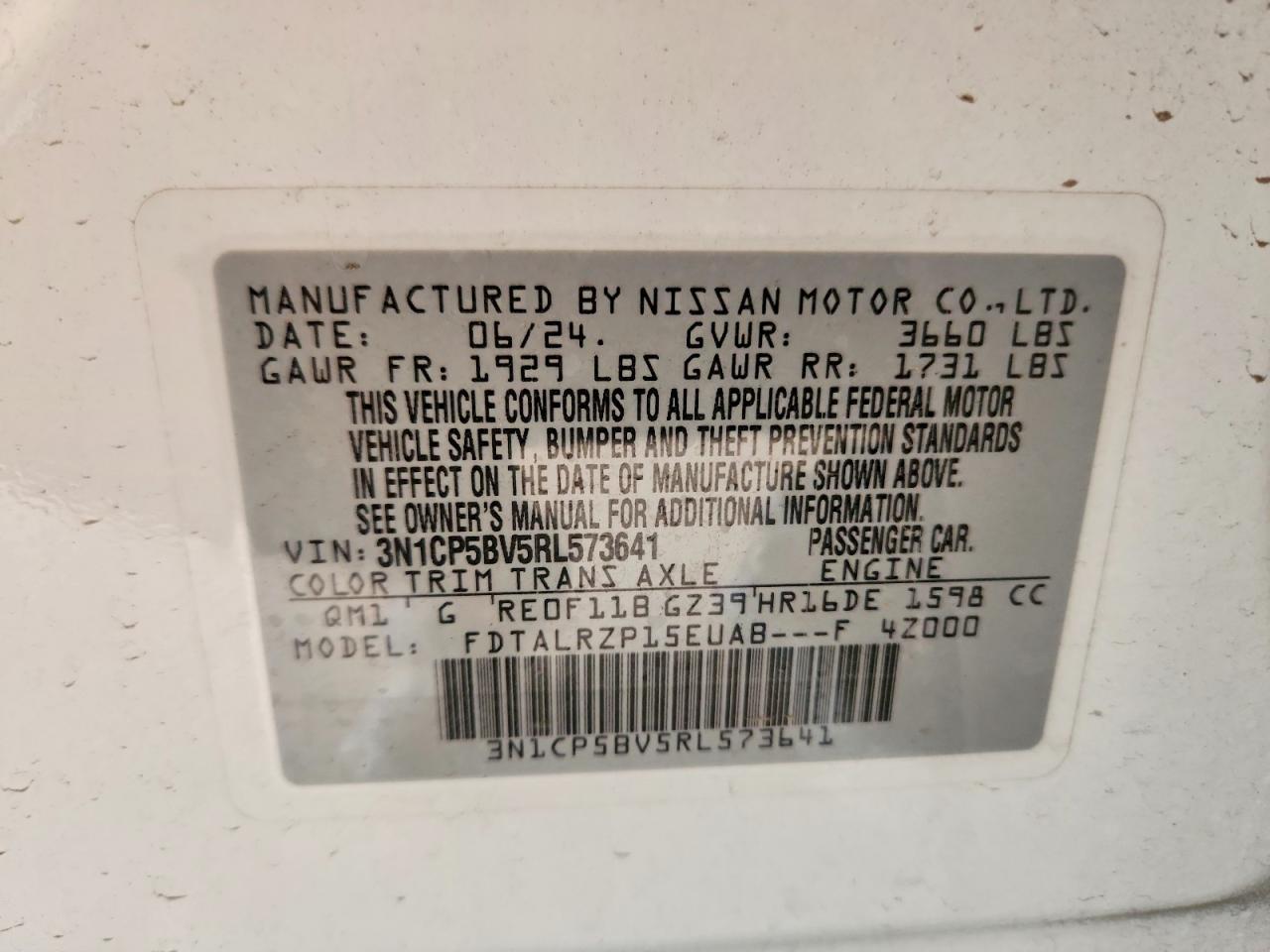 2024 NISSAN KICKS