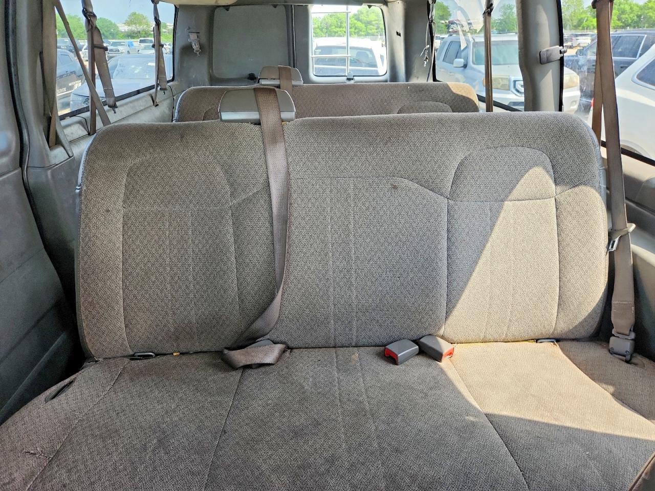 2017 CHEVROLET Express 3500