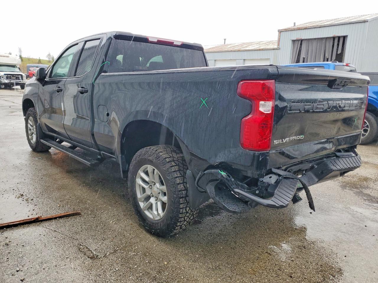 2024 CHEVROLET Silverado