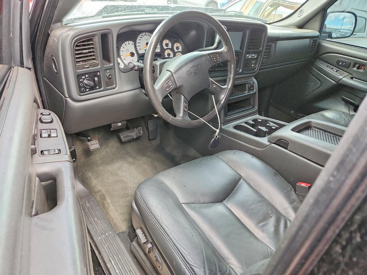 2004 CHEVROLET Silverado