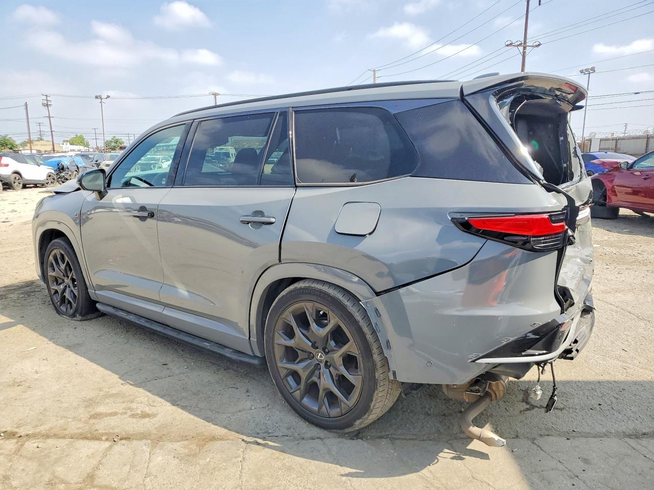 2024 LEXUS TX 500H
