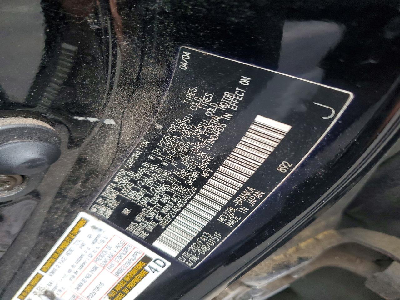 2004 TOYOTA HIGHLANDER