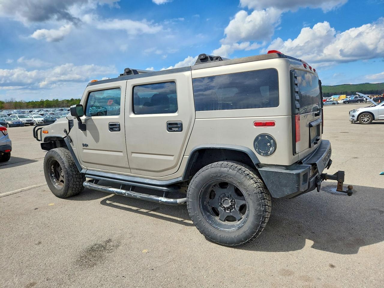 2005 HUMMER H2