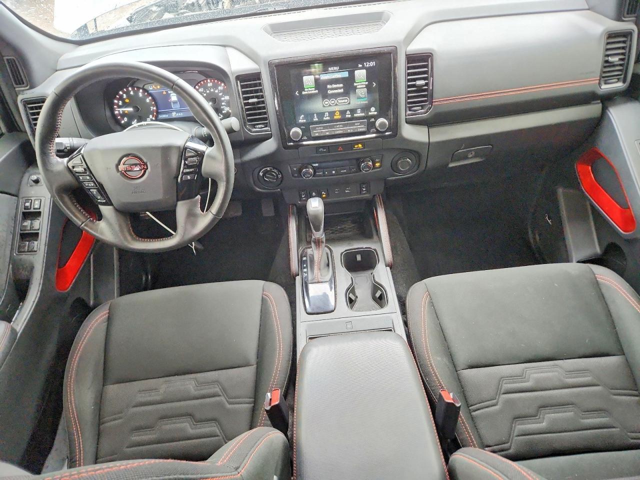 2024 NISSAN Frontier