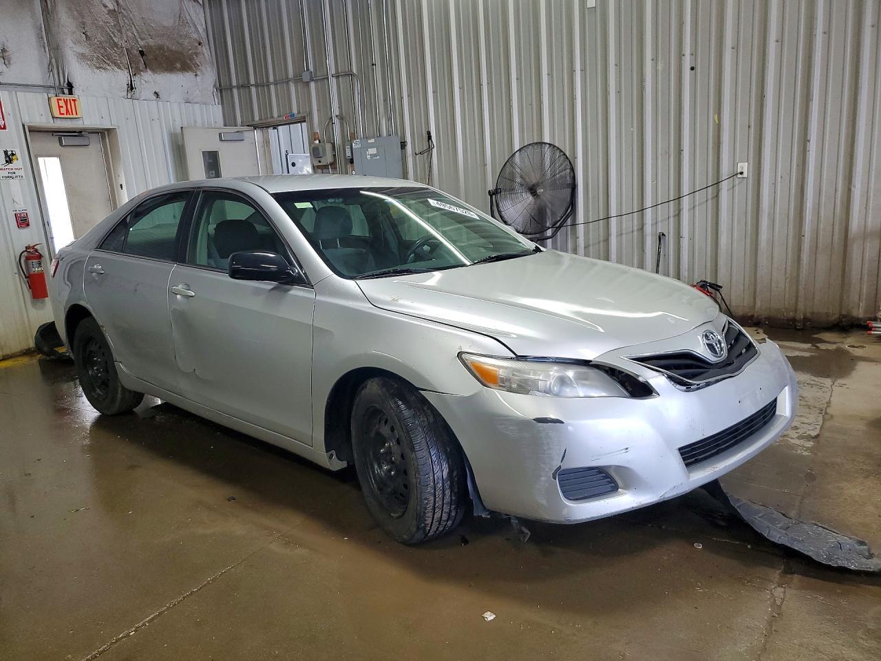 2010 TOYOTA CAMRY